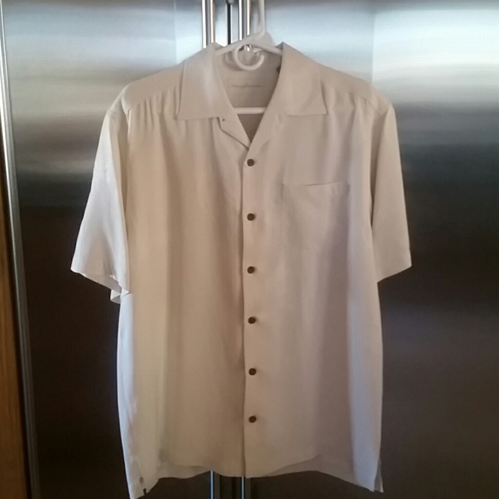 Tommy Bahama 100% Silk Camp Shirt